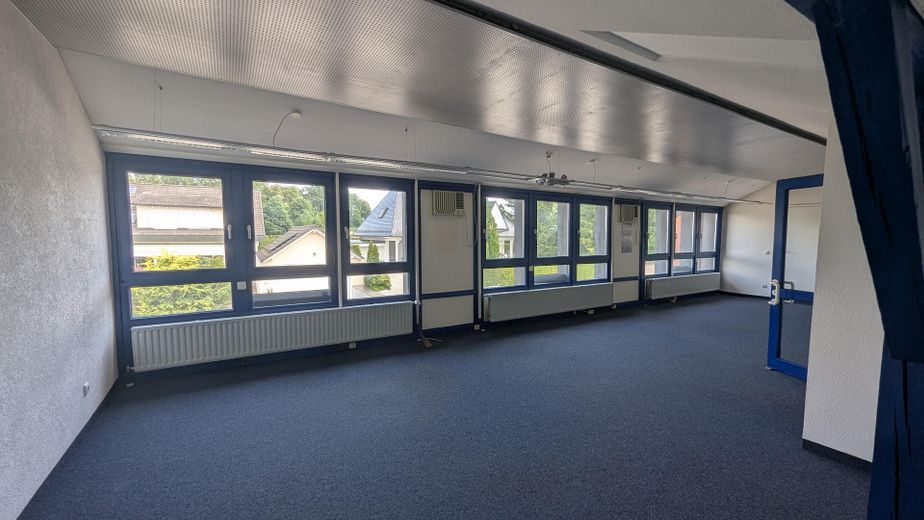 Bürofläche OG