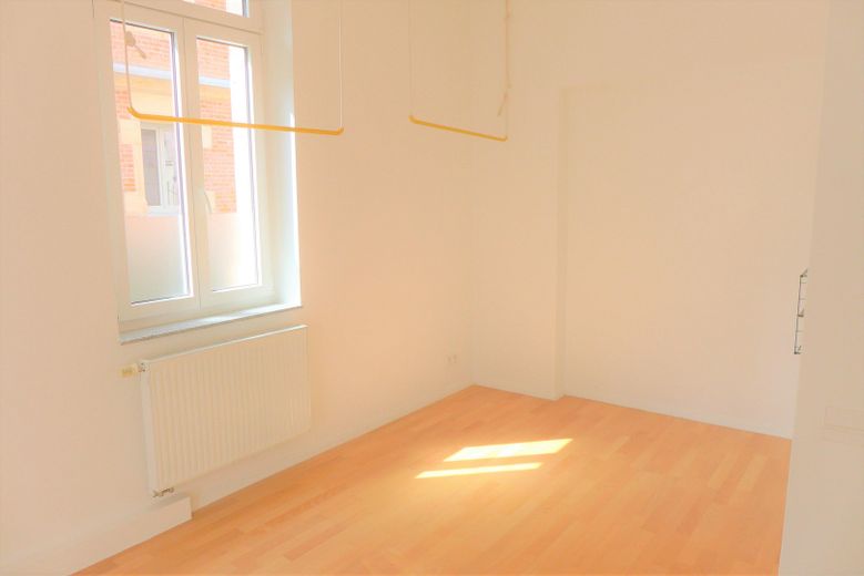 1-Zi-Apartment mit Balkon Gärten v.Veste – Wohnraum
