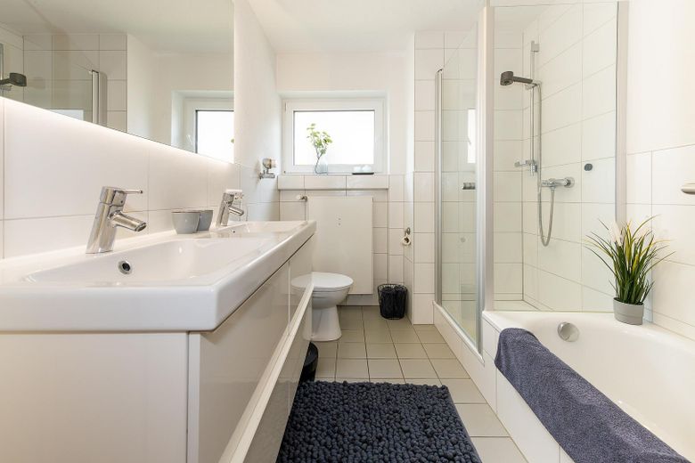 Viel Platz für den Alltag in der Heilbronner Kernstadt mit ca. 120 qm – Badezimmer