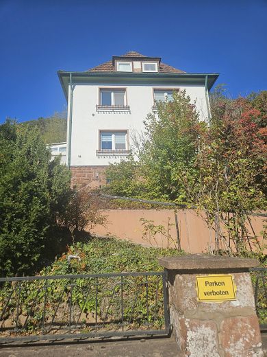 Stattliches Anwesen – Frontansicht Haus