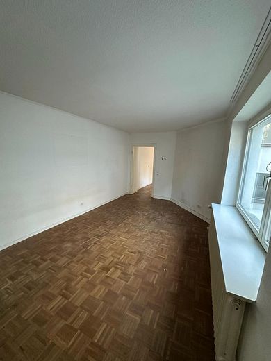 Attraktive Innenstadtlage in Düsseldorf - 3,5 Zimmer Wohnung – Zimmer