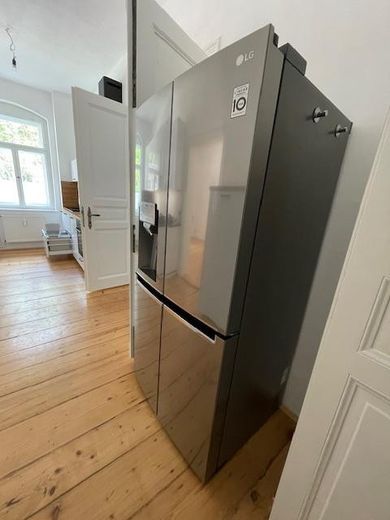 Tharandt près de Dresde - ancien bureau de poste impérial à rénover entièrement - appartement de 6 pièces à l'étage, 2 salles de bains, 2e étage – a. W. Kühlschrank zweifl.