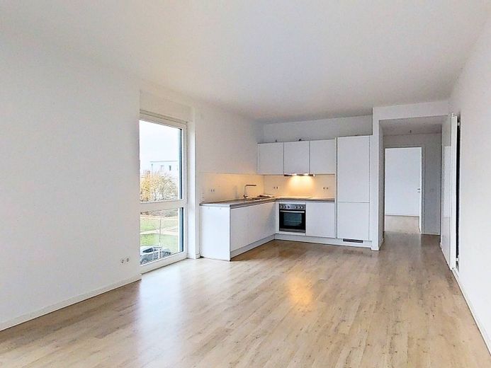 Familienfreundliche 4-Zimmer-Wohnung mit Einbauküche und Balkon in Schönefeld! – Musteransicht I: Wohn- und Es…