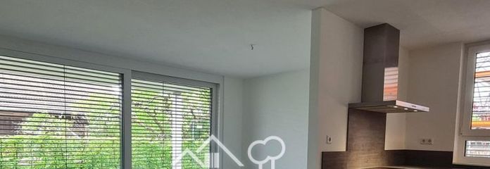 moderne 3,5 Zimmerwohnung 1.OG mit Lift, EBK und überdachtem Balkon