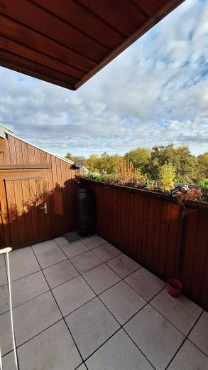 Terrasse (obere Ebene)