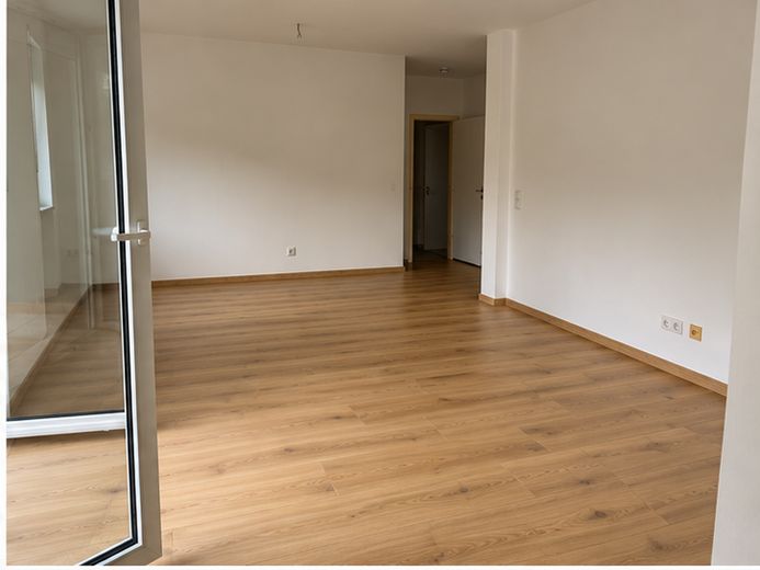 Licht appartement met 3 kamers en groot terras – Foto 3