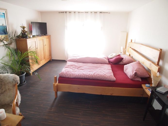 Einfamilienhaus m. energetischen Raffinessen! Prov-Frei! – großes Schlafzimmer OG