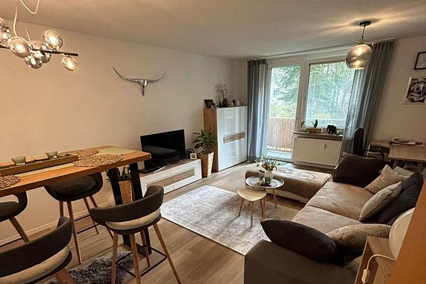 Mieszkanie na parterze blisko natury z balkonem