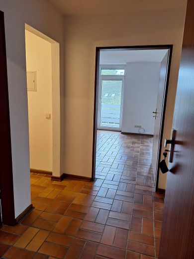 Incantevole appartamento di 2 locali vicino all'UNI / FH con balcone – Eingang