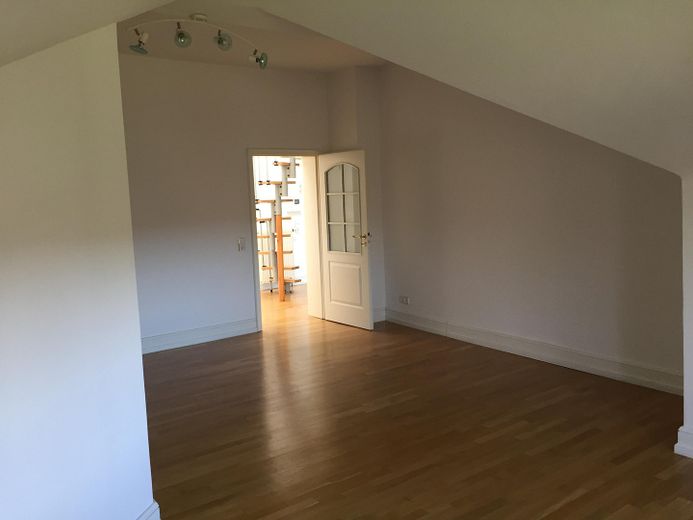 Herdecke / Wohnung in Villa am Waldrand – Schlafzimmer