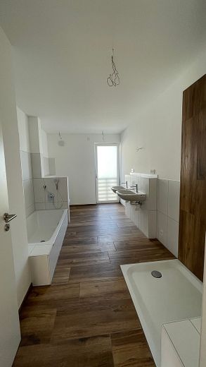 Ruime 6-kamerwoning op de hoge begane grond met twee terrassen in Weinsberg – Foto 11