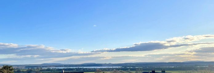 Blick von überdachter Terrasse