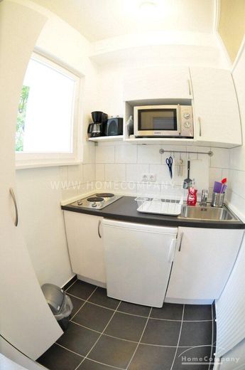 Schicke 1-Zimmer-Wohnung mit Balkon in Berlin, möbliert – c56bf5d5fdd67567bf0c056da1778e6a1637aa41.jpg