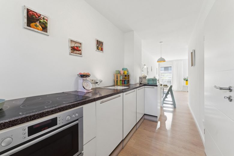 komplett renoviertes Reihenhaus in Geismar: einziehen und genießen – Küche EG