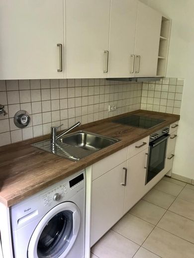 Bello appartamento di 3 locali a Ratingen-Homberg – Küche 4