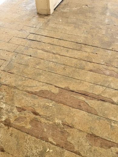 2 locali con balcone a Karlsruhe-Mühlburg – Ideale per inquilini con abilità manuali – Holzboden