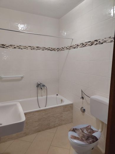 Piso de 3 habitaciones con balcón orientado al sur y jardín en una zona tranquila de Neuwied-Feldkirchen – Foto 6