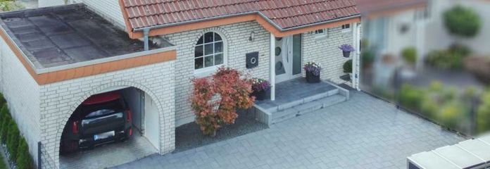 Wohnkomfort trifft Gartenidylle – großzügiges Zuhause in Schloß Holte