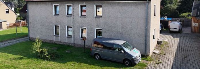 Apartamento en propiedad de 3 habitaciones con garaje y plaza de aparcamiento en Irfersgrün/Lengenfeld