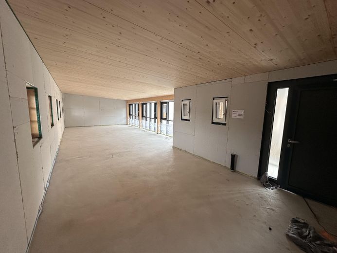 Gewerbeeinheit 1.OG A-29 - Mehrwertsteuer ausweisbar – Blick in den Raum