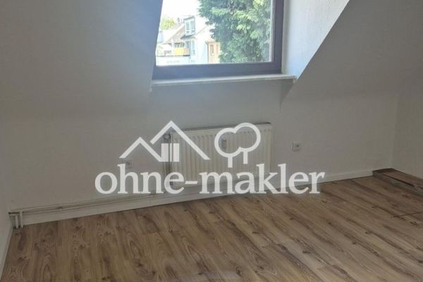 Appena ristrutturato: appartamento di 3,5 locali con spazio per lavorare da casa a Duisburg-Meiderich