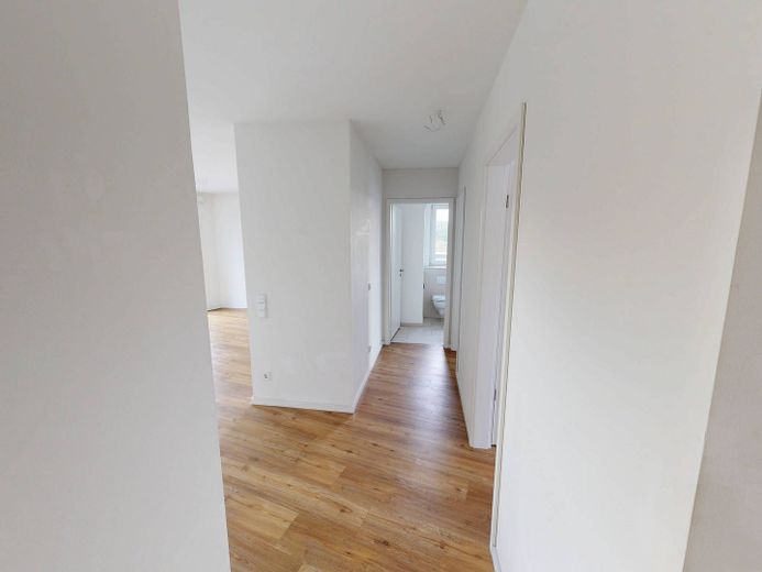 RÊVE DE NEUF : Appartement exclusif de 3 pièces avec cuisine équipée et grande terrasse sur le toit à Langenhorn – Flur