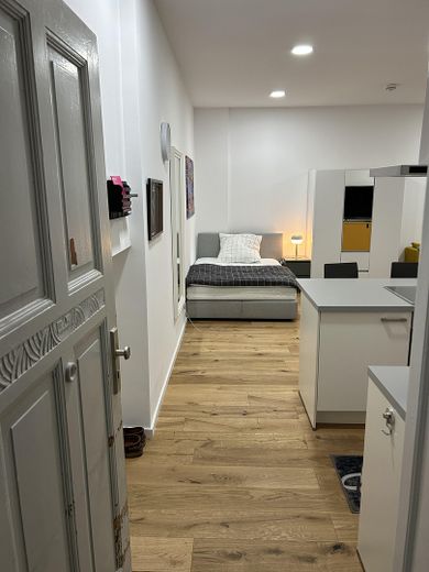 exklusive hochwertig möblierte 1-Zimmer-Attelier mit EBK in Berlin – Foto 1