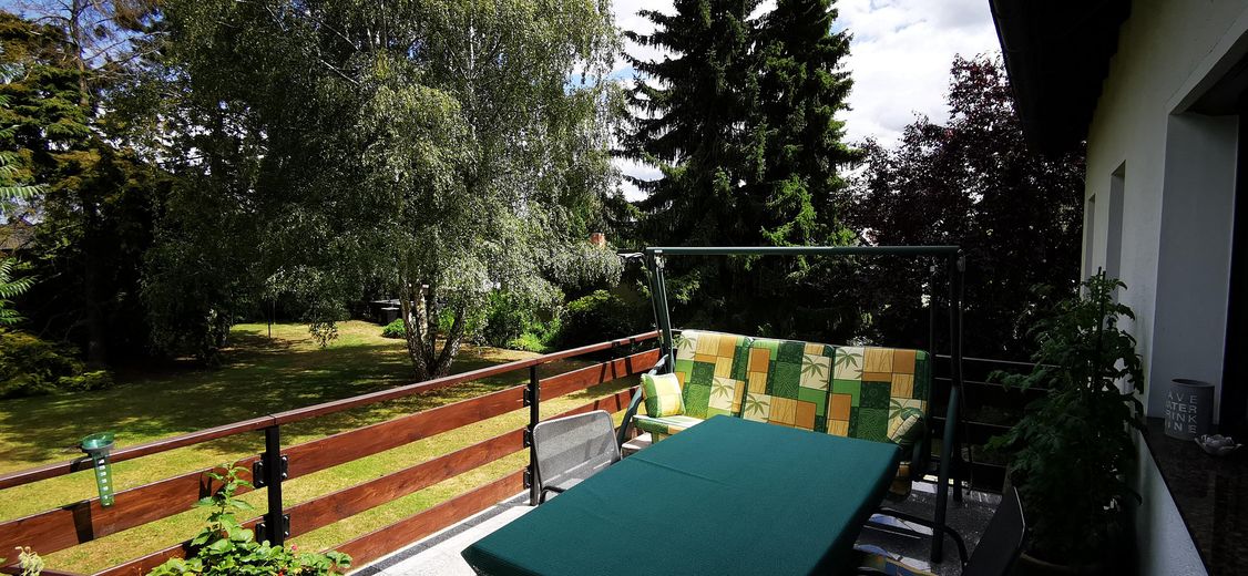 Kiekebusch’te enerji verimli konut – sichtgeschützte Terrasse