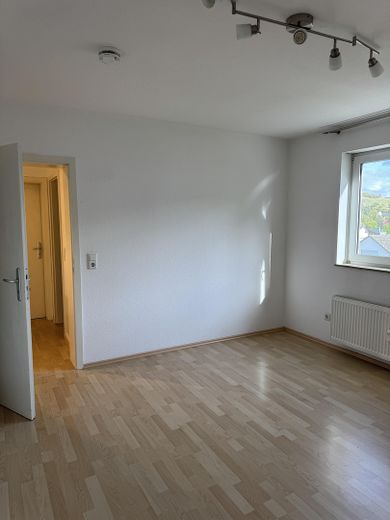 Apartamento abuhardillado de 3 habitaciones en Leinach – Schlafzimmer