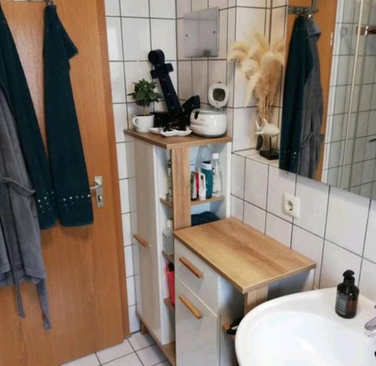 Charmante 3,5-Zimmer-Dachgeschosswohnung in ruhiger Wohnlage von Winnenden – Bad
