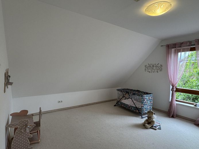 Schlafzimmer 3