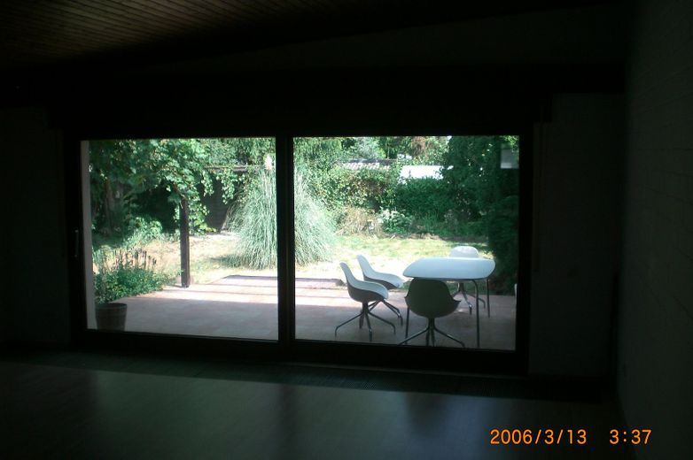 Blick vom Wohnzimmer auf die T