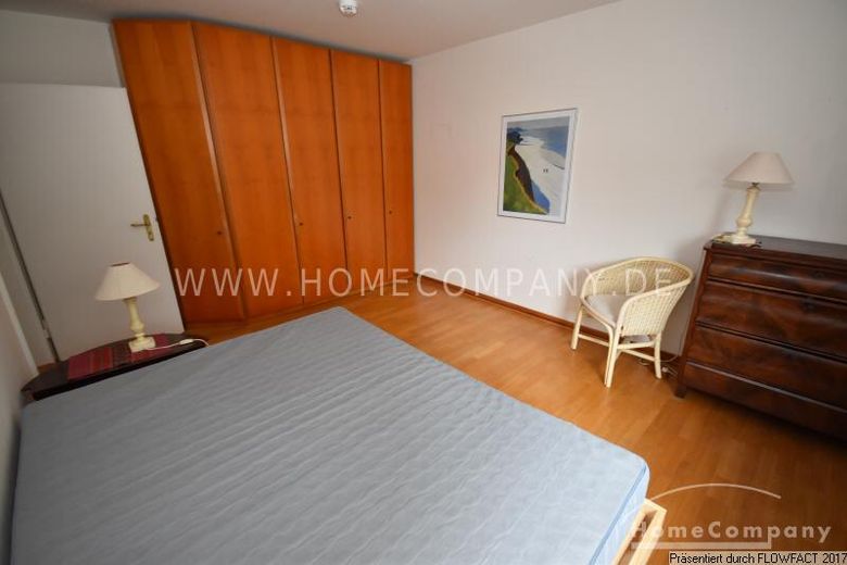 Schöne große Wohnung in Schwachhausen – ee726dd6c427f257f1828e91bcfc319808ef9e4c.jpg