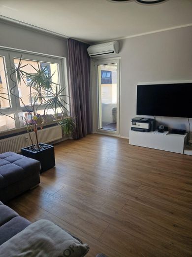 3 ODA DAİRESİ OFFENBACH WESTEND'DE MUTLAK EN İYİ KONUMDA – Foto 6