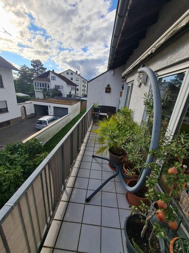 Helle 4-Zimmer-Wohnung mit Balkon & Einbauküche in Stutensee – Balkon