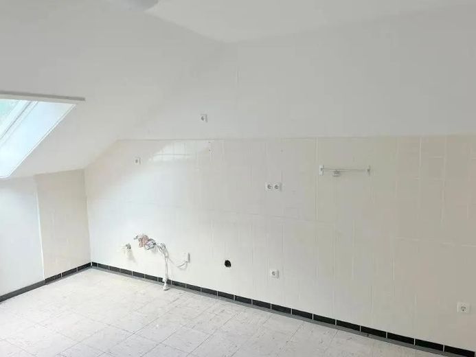 Gepflegte 3 Zi.-Wohnung mit Balkon gegenüber Bathildis-Krankenhaus / Nähe Phoenix (1011/09) – Bild 7
