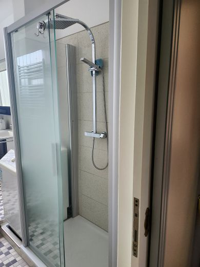 2 appartamenti – Dusche