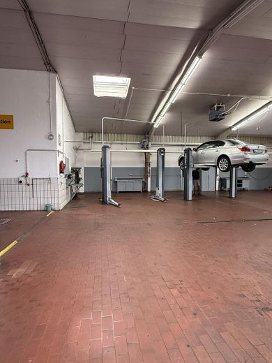 UN'OCCASIONE UNICA: 1.400 mq ex concessionaria auto + 900 mq di area esterna - subito disponibile! – Foto 7