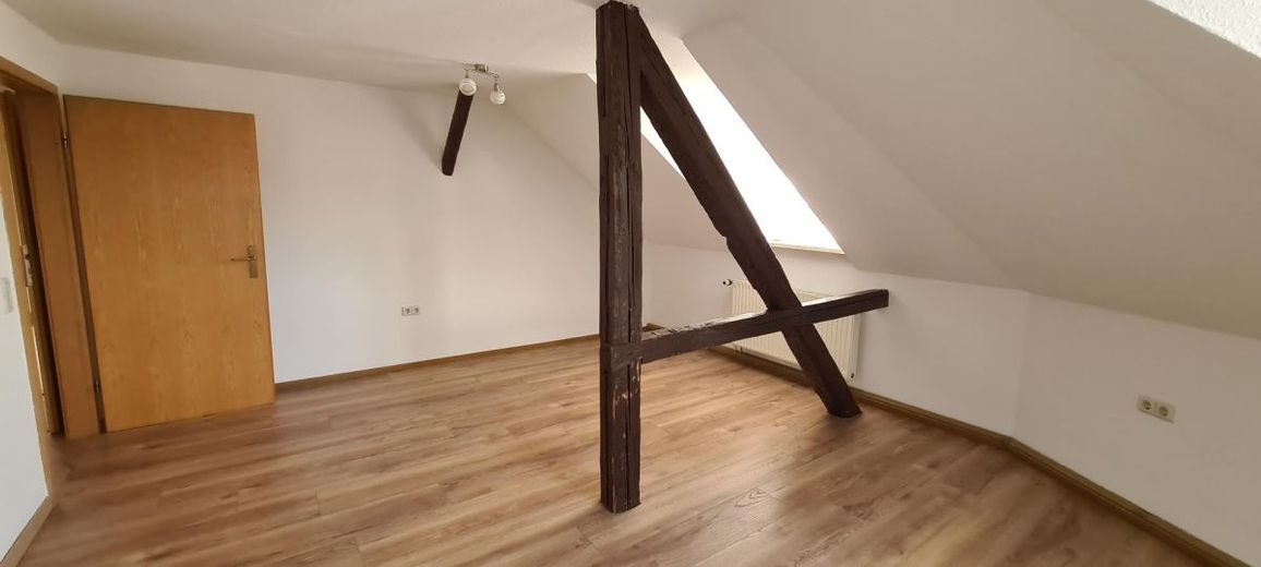 ab sofort: Gemütliche 2-Zimmer-Wohnung in Stadtmitte Stadtroda´s – 20260622_153055