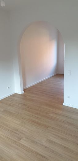 Wohnzimmer in Richtung Straße