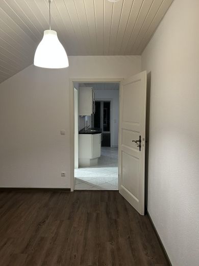 Schlafzimmer links, Blick Küch