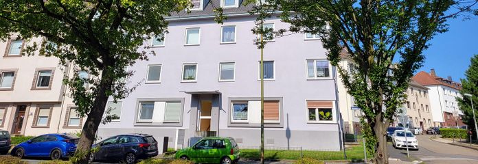 Gut geschnittene 3-Raum KDB-Wohnung im DG