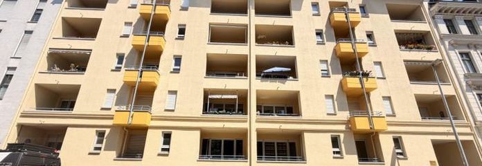 ** Zentrum-Süd: Single-Wohnung mit Balkon und Wannenbad **