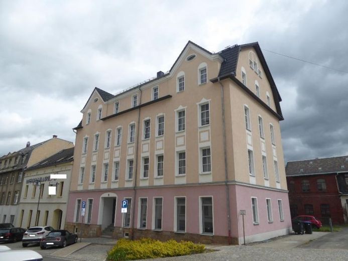günstig in die eigenen 4 Wände, oder doch vermieten... 2 Zimmer Wohnung in Lengenfeld – फोटो 1