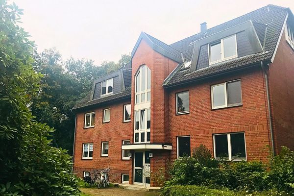 Modernisierte Maisonette in ruhiger Villenlage von Alt-Rahlstedt
