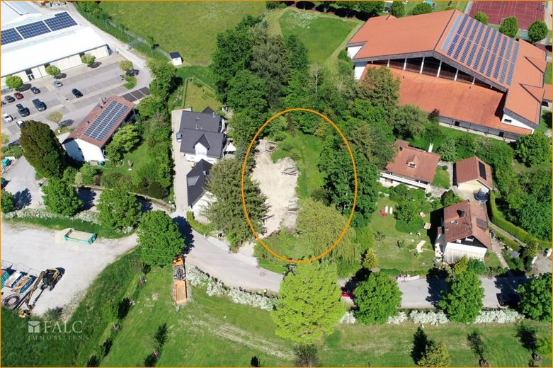 Grundstück aus Süd-West
