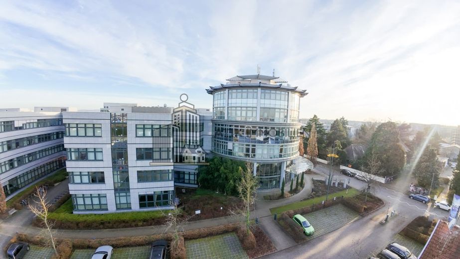 ATIK: Moderne, repräsentative Büroflächen im begehrten Partner-Port Walldorf – Drohnenaufnahme
