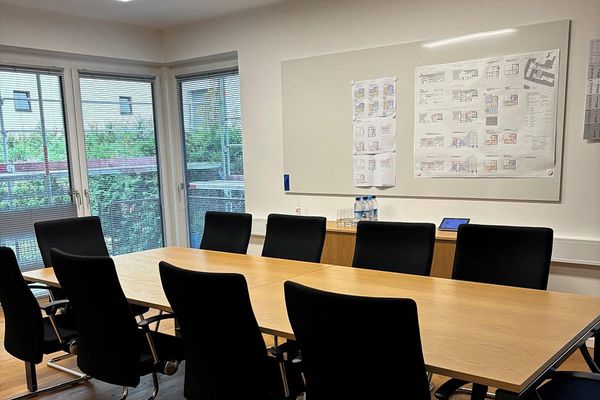 Büro/Praxisräume zu vermieten