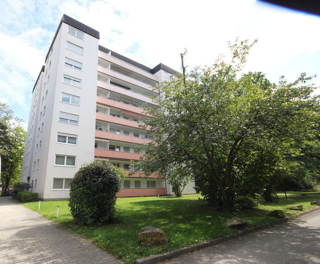 Vollvermietete 4-Zimmer-WG-Wohnung in Hadern, saniert und möbliert – Außenansicht