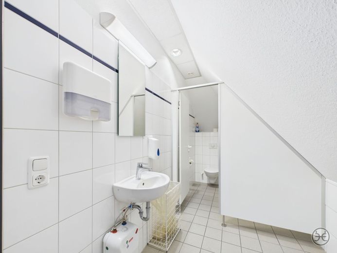 Eden-Ehbrecht-Immobilien_Bürofläche_Kreyenbrück_DG_010